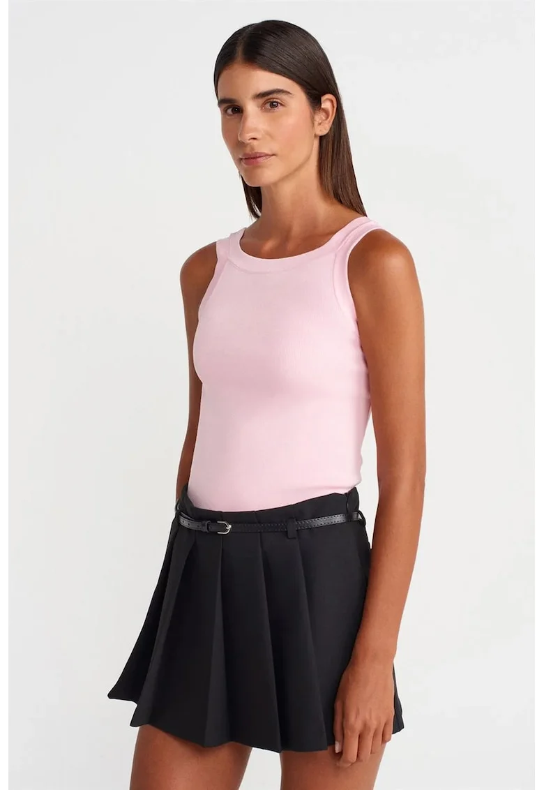 Bluza dama,  fara maneci, decolteu patrat, roz pudra, casual,