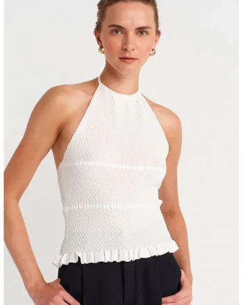 Bluza dama,  slim fit, detalii volanase, alb, tricot din viscoza si poliamida,