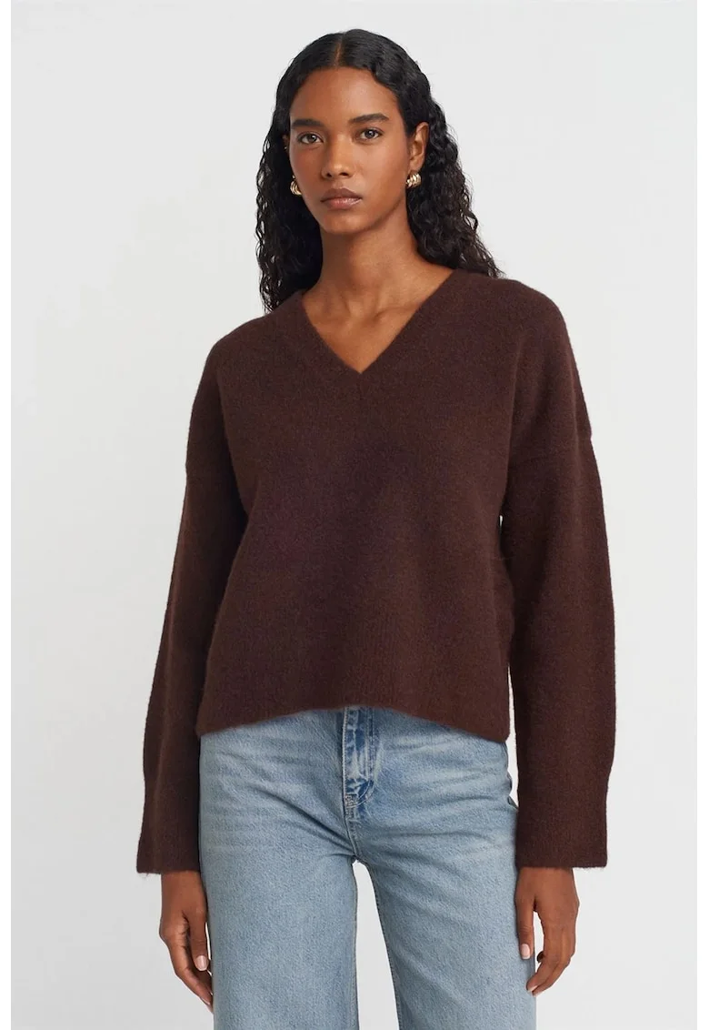 Pulover dama,  regular-fit, decolteu in V, maneci lungi, maro cafea, tricotat,