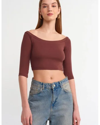 Bluza dama  scurta, visiniu, bumbac cu elastan, croiala slim, decolteu off-shoulder,
