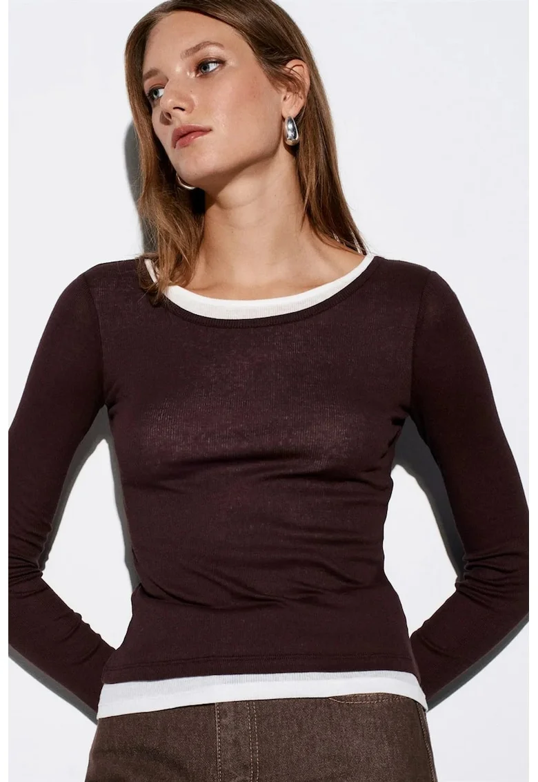Bluza dama,  slim fit, maneci lungi, maro mocha inchis, bumbac