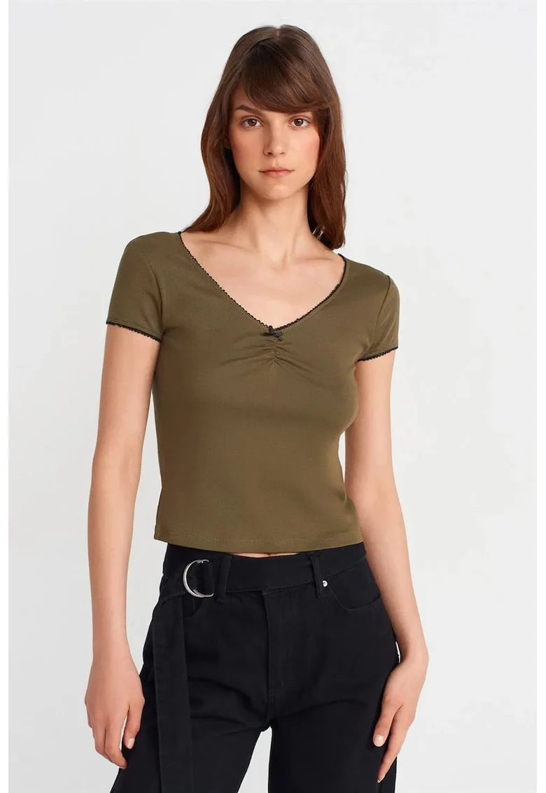 Bluza crop,  bumbac, volane, kaki, casual