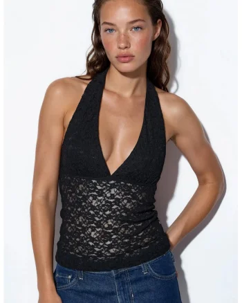 Bluza crop  tip halter, neagra, cu paiete, din poliester cu elastan