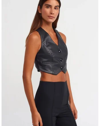 Bluza dama,  crop, negru, imitatie de piele, fara maneci, cu nasturi