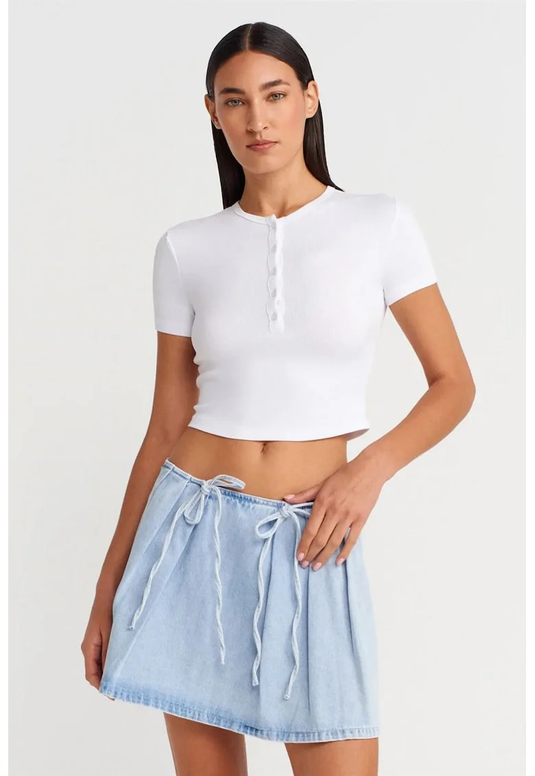 Bluza crop,  slim fit, alb, viscoza cu elastan