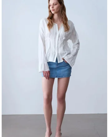 Bluza dama,  regular fit, alb, bumbac-viscoza, maneci lungi, decolteu in V, broderie