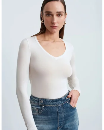 Bluza dama,  slim fit, maneca lunga, decolteu in V, alb, tricot din lycra, modal, casmir, elastan