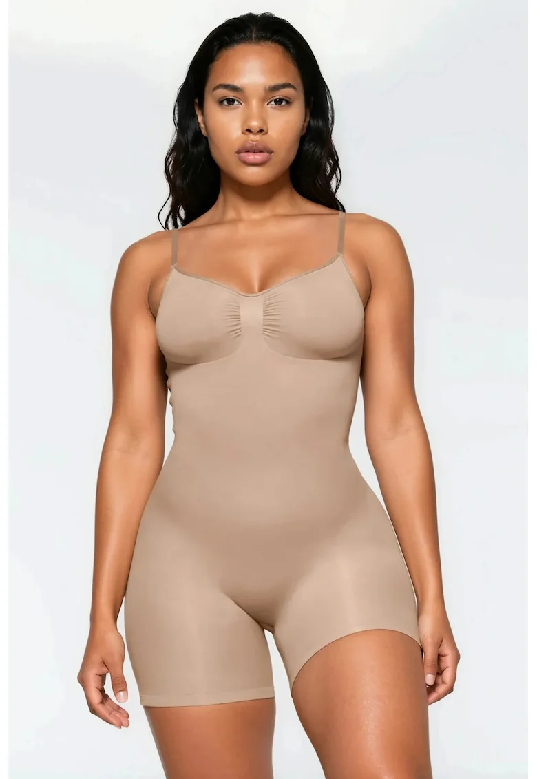 Lenjerie modelatoare,  tricotata, guler in forma de inima, fara cusaturi, natural