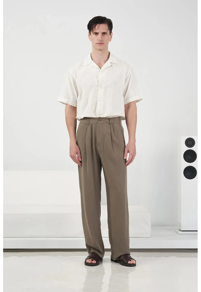 Pantaloni barbati,  plisati, talie modal - 654987, Verde/Maro deschis