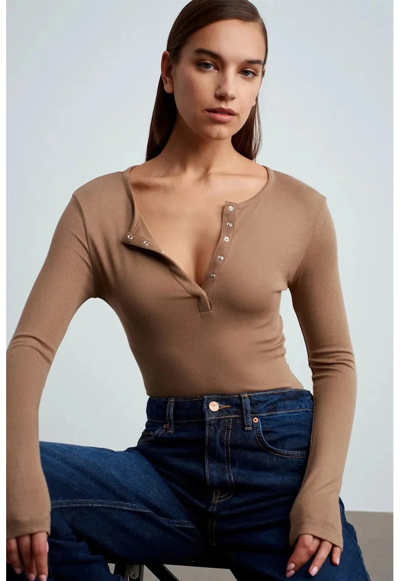 Bluza  slim fit, maneca lunga, maro camel, bumbac-modal-elastan