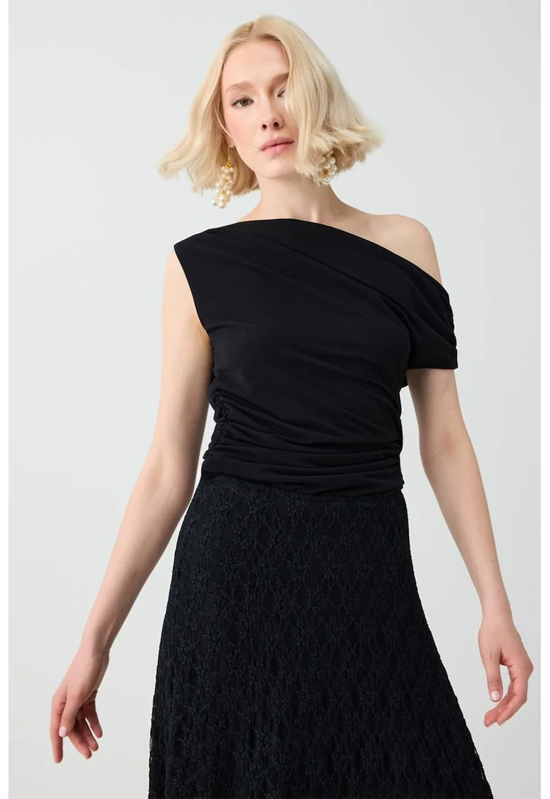Bluza drapata cu decolteu asimetric, Negru