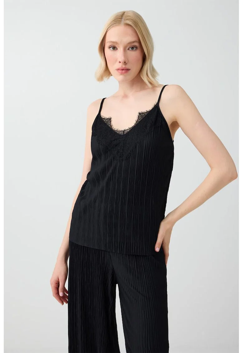 Bluza uni cu garnituri din dantela, Negru