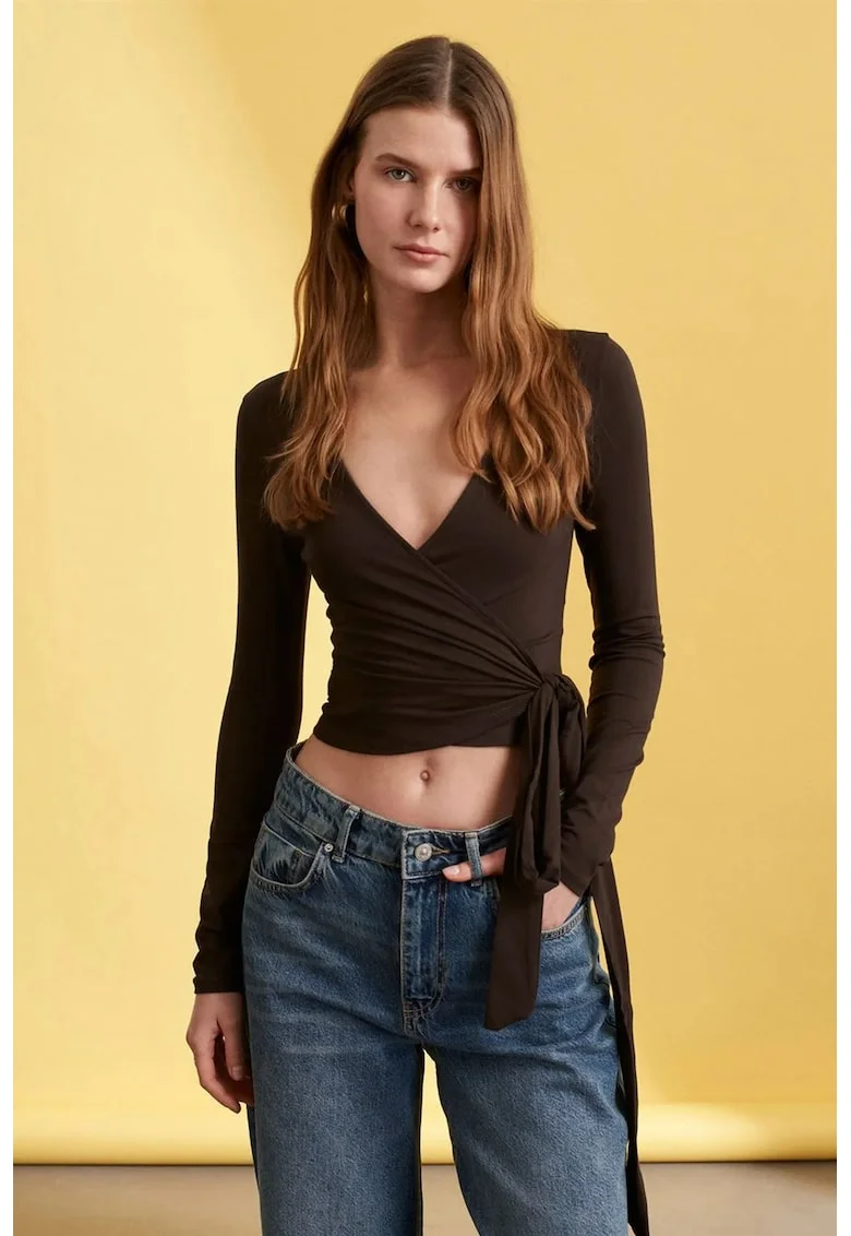 Bluze dama,  bluza crop petrecut, detalii cu snur, maro cafea, bumbac-modal-elastan