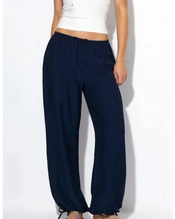 Pantaloni dama  casual, talie elastica, detaliu cu snur, albastru marin, poliester