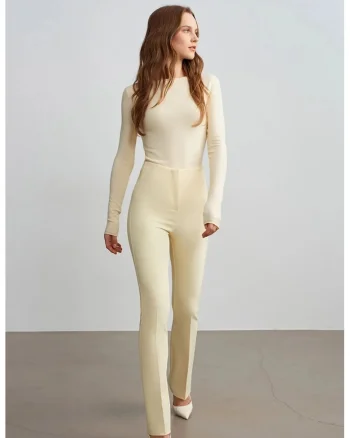 Pantaloni dama,  drepti, crem natural, plisat, crep