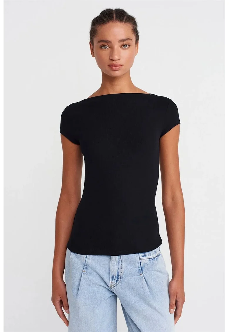 Tricou dama,  tricou cu guler barcuta, slim fit, negru, 94% viscoza, 6% elastan