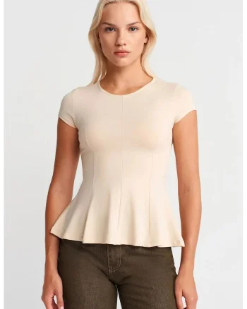 Tricouri dama,  Tricou cu volane, crem, slim fit