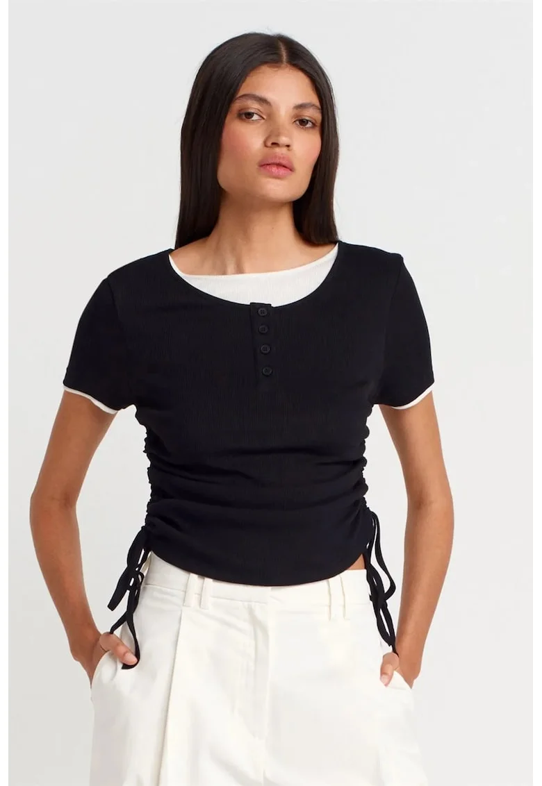 Tricou  dama, bumbac, slim fit, detalii cu snur, negru