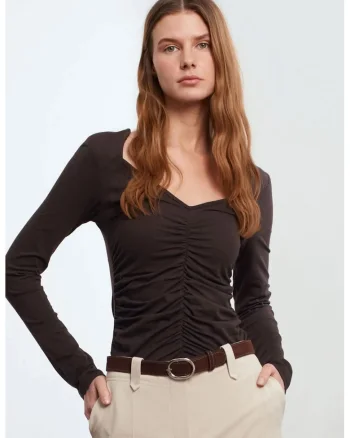 Bluza dama,  Bluza Slim Fit, decolteu in V, maro cafea, jerseu