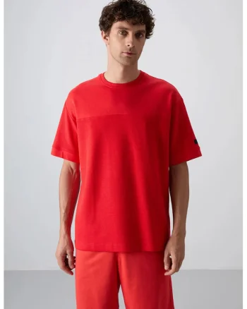 Tricou  supradimensionat, rosu, amestec de bumbac cu guler rotund, pentru barbati