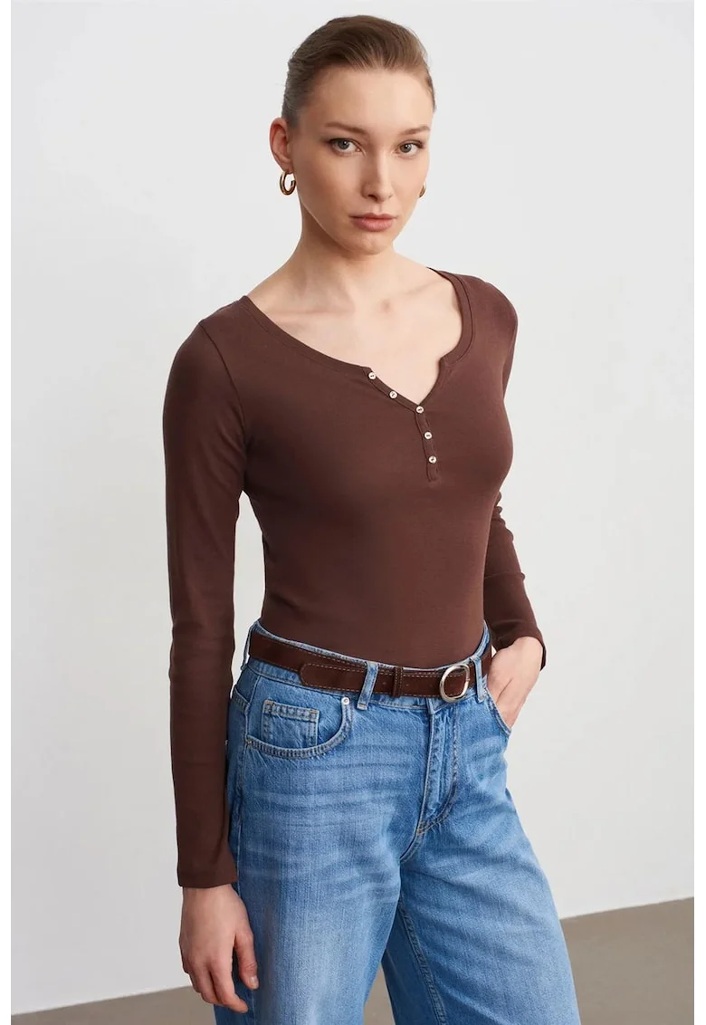 Bluza dama,  slim fit, maneca lunga, bumbac, maro cafea