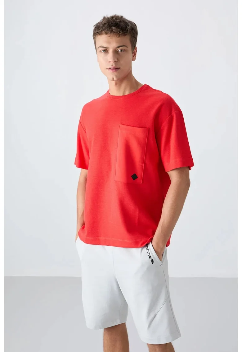 Tricou barbati,  supradimensionat, rosu amestec de bumbac