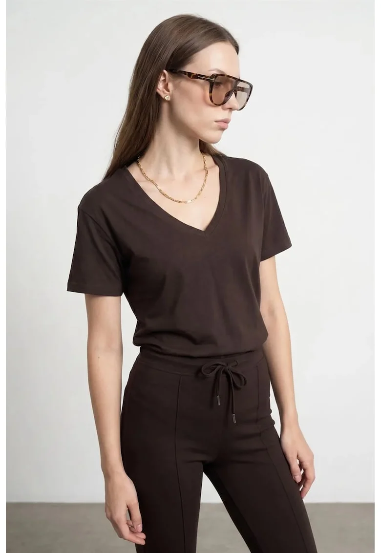 Bluza dama,  Bluza din bumbac Tencel, decolteu in V, maneca scurta, maro cafea, casual