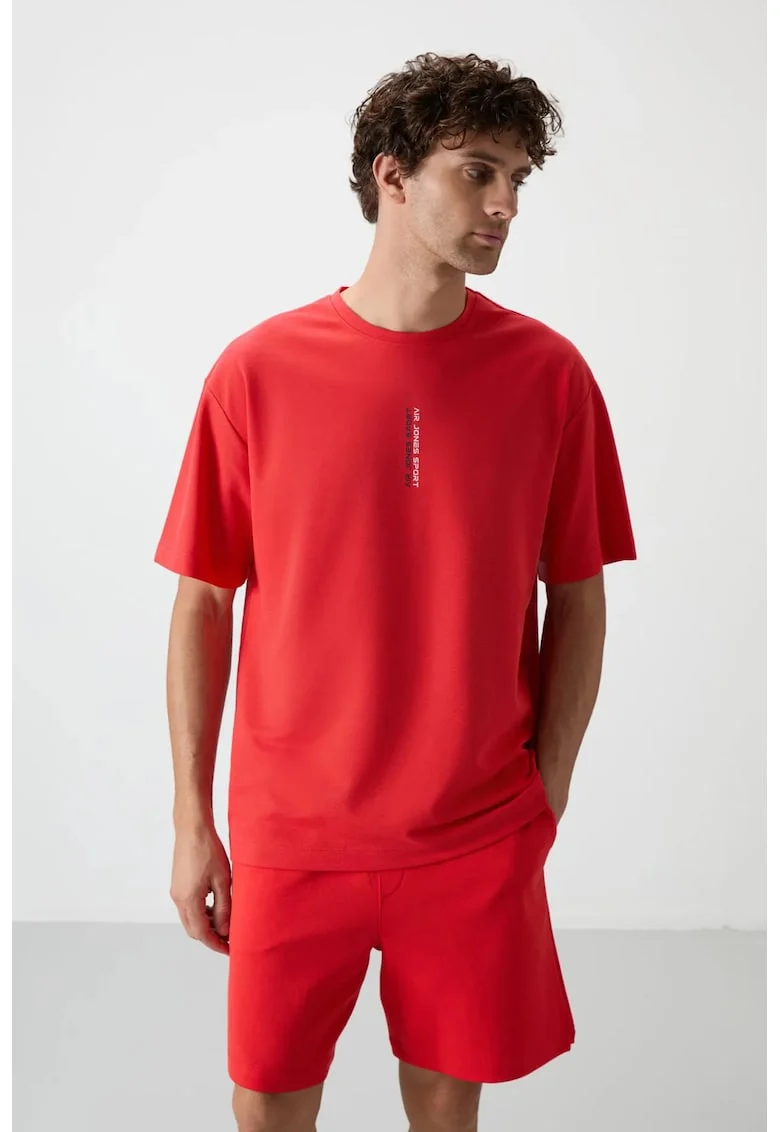 Tricou  supradimensionat, imprimeu, rosu 80% bumbac, 20% poliester