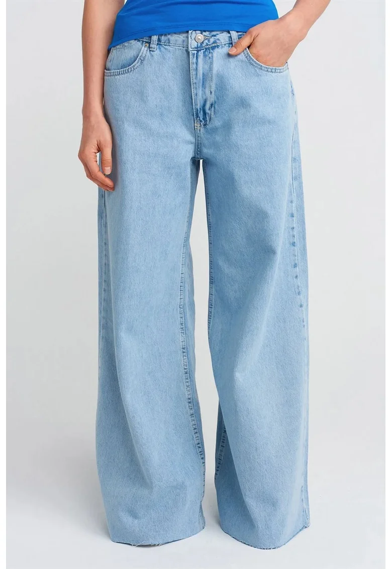 Blugi dama  talie inalta, largi, denim albastru deschis-mediu, 100% bumbac
