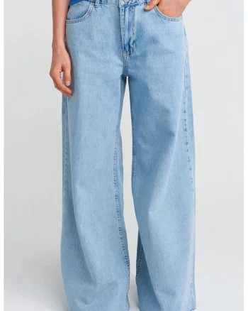 Blugi dama  talie inalta, largi, denim albastru deschis-mediu, 100% bumbac