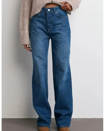 Blugi dama,  evazati, talie medie, albastru marocan, denim