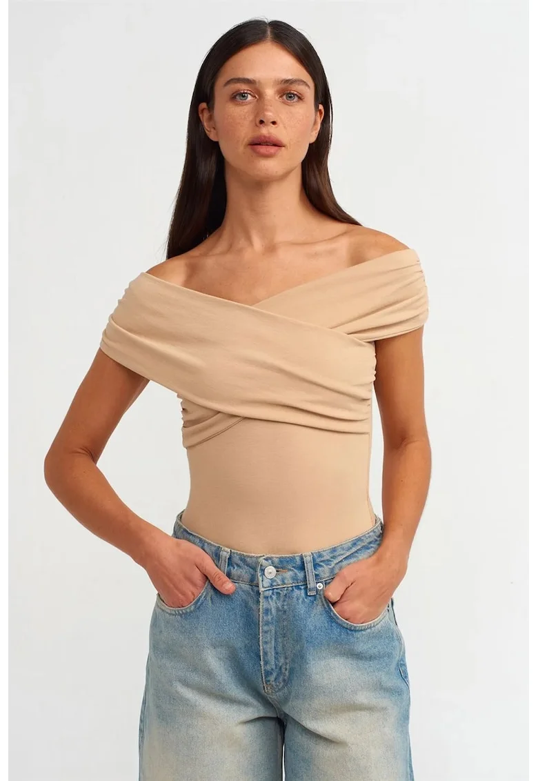 Salopeta  pentru femei, slim fit, cu decolteu tip barca, bej natural, bumbac cu elastan