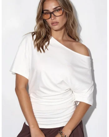 Bluza  casual, alb, din jerseu cu decolteu barcuta, maneci scurte, fara inchidere