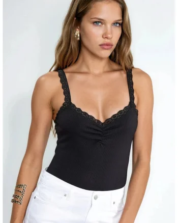 Maiou  decolteu in V, elegant, negru, material tricotat