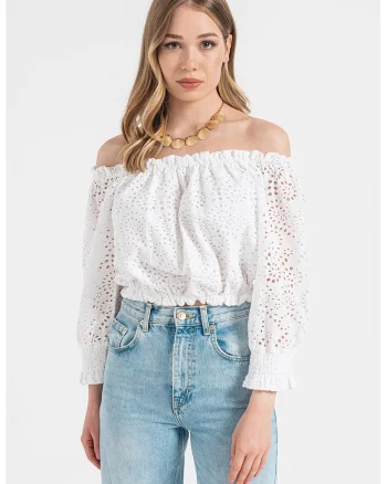 Bluza cu decolteu pe umeri si perforatii, Alb