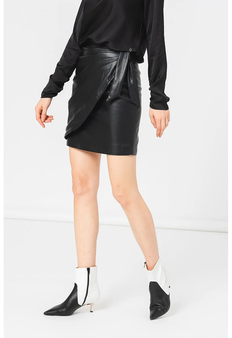 Fusta mini cu design petrecut, Negru