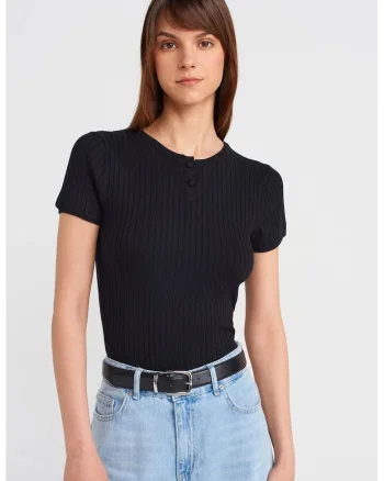 Bluza dama,  bluza cu nasturi, maneca scurta, negru, viscoza-poliamida,