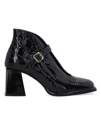 Botine din piele lacuita cu aspect texturat si bareta