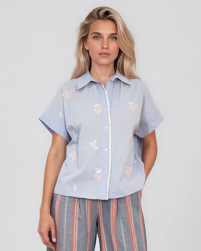 Cămașă cu mânecă scurtă și broderie din paiete bleu - Unica S-L
