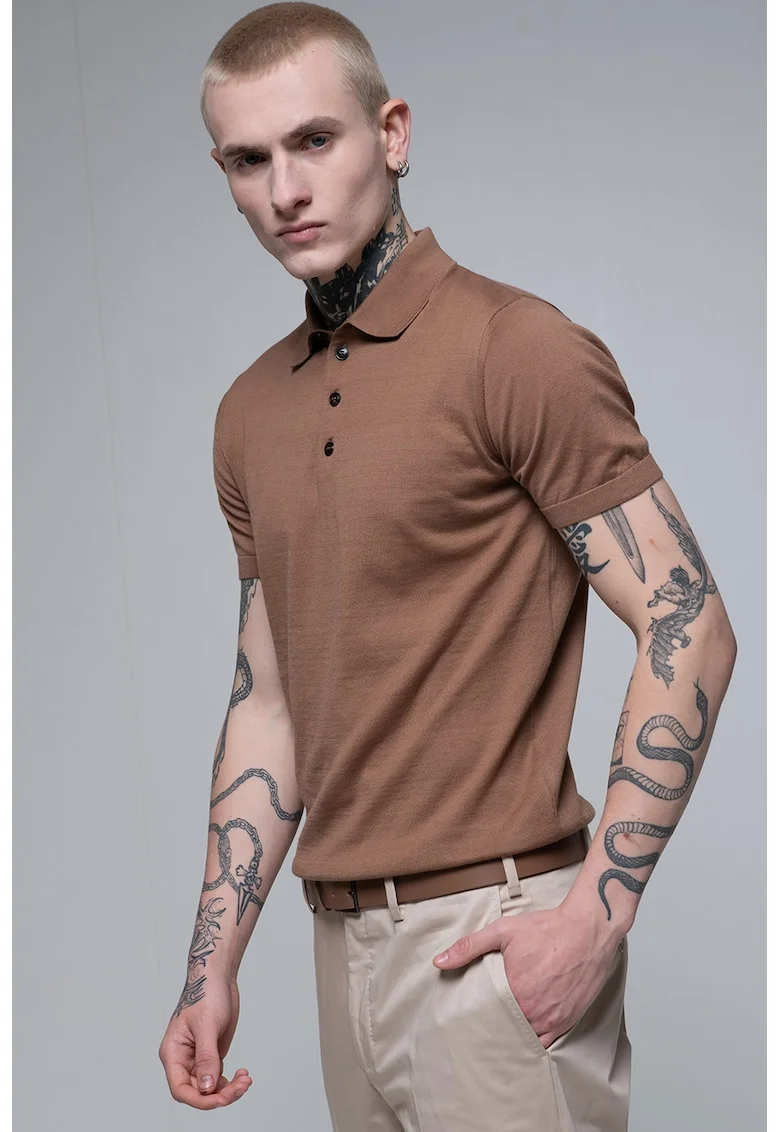 Tricou polo cu model uni, Maro