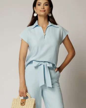 Bluza casual bleu din rayon cu croi lejer si decolteu