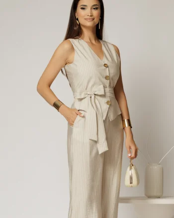 Veste casual bej cu dungi si inchidere cu nasturi