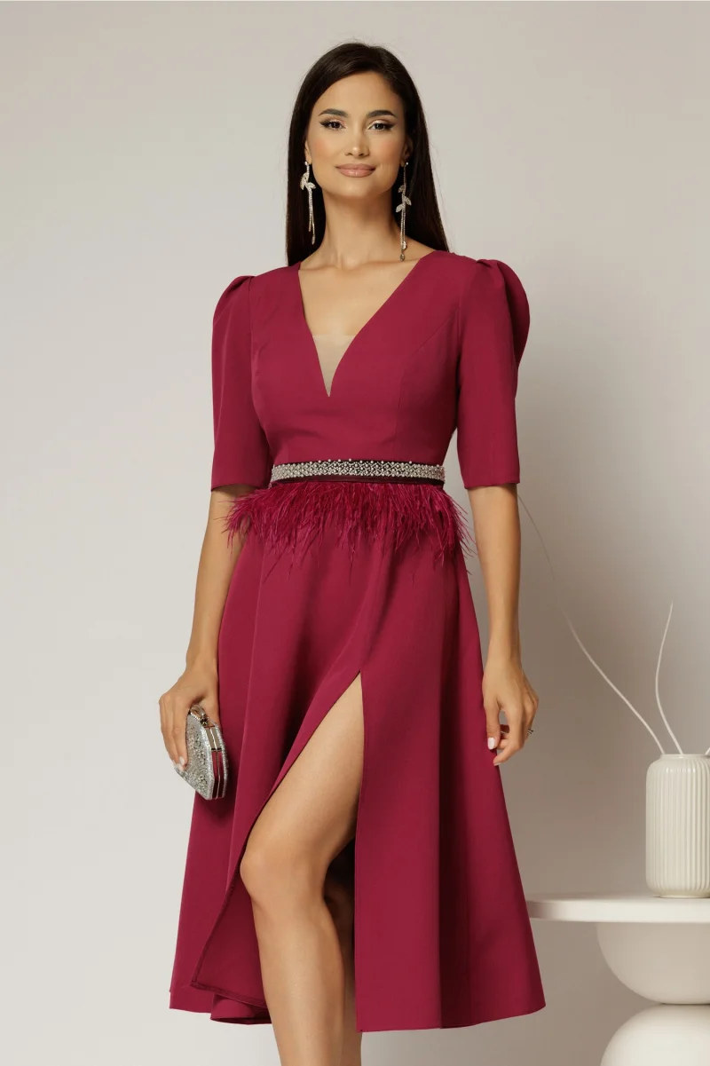 Rochie DY Fashion midi magenta cu cordon cu pene si perle in talie