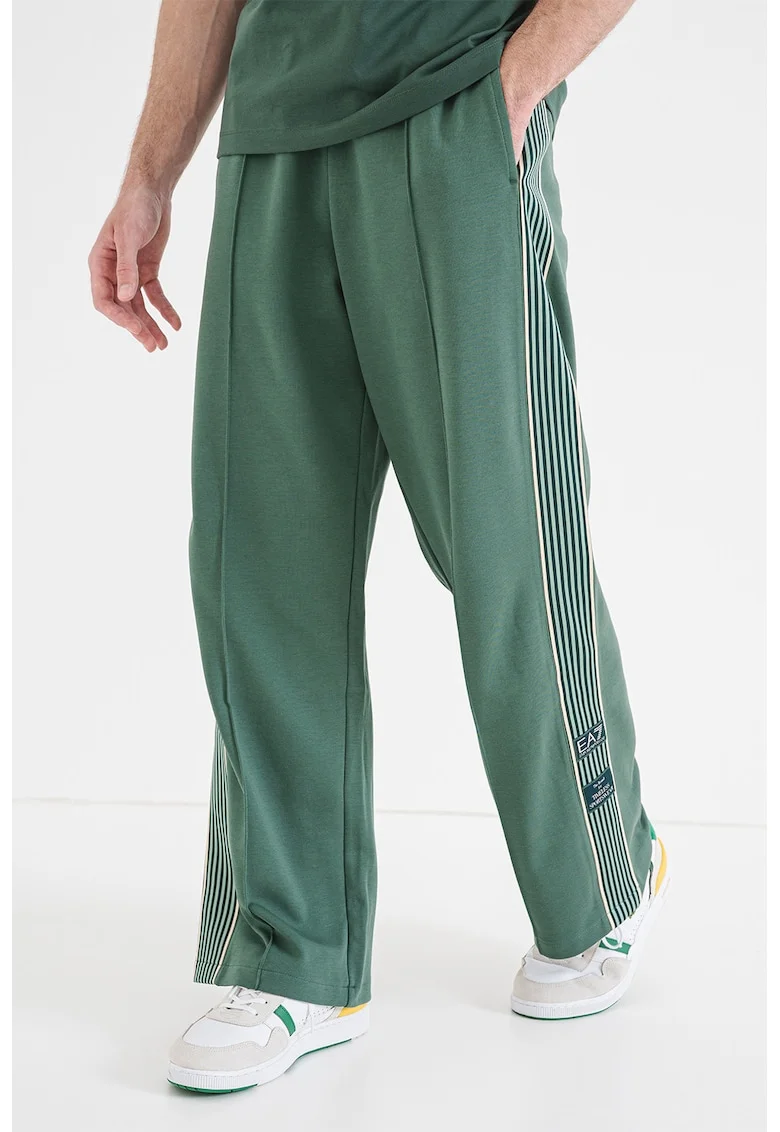 Pantaloni de trening cu croiala dreapta si detaliu logo, Verde inchis