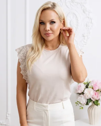 Top elegant cu maneci din dantela