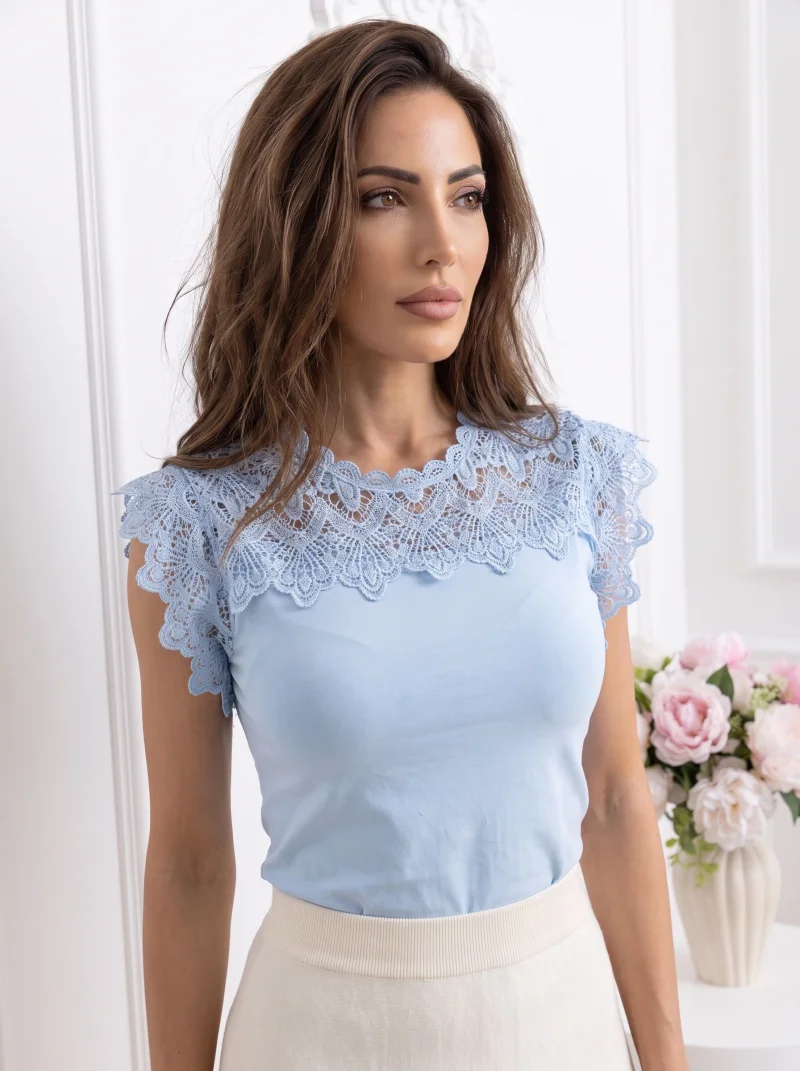 Top din bumbac elastic cu dantel...