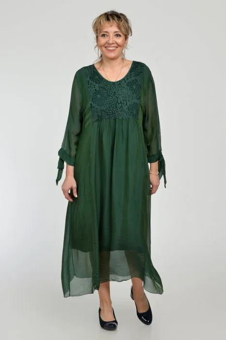 Rochie verde lunga, din matase si vascoza cu platca din dantela pe fata si pe spate