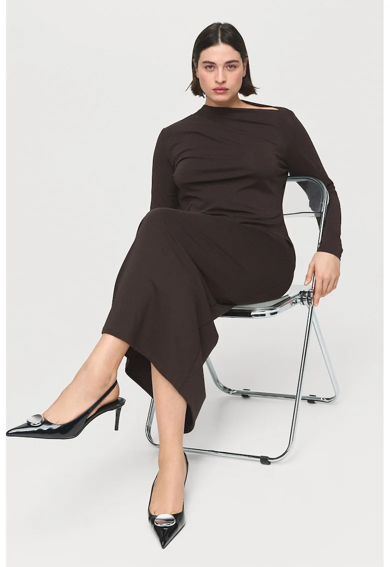 Rochie midi dreapta, Maro inchis