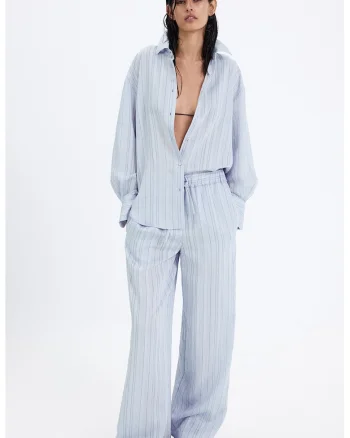 Pantaloni cu dungi, croiala ampla si buzunare laterale, Albastru pastel