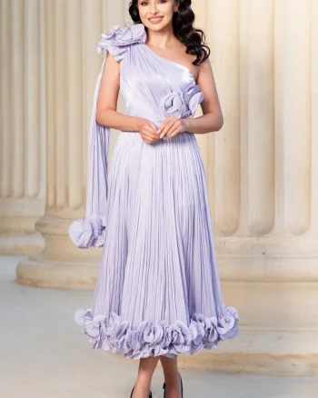 Rochie de ocazie eleganta Caroline lila midi din voal peliculizat plisat